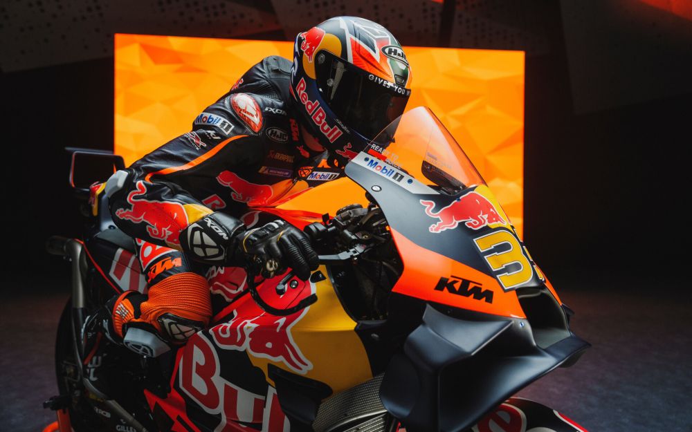 Ktm rc16 engine hotsell